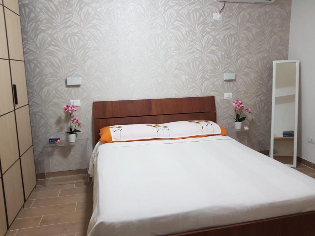 Ariosto Apartment 蒙德拉戈内 外观 照片