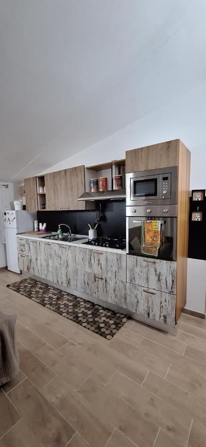 Ariosto Apartment 蒙德拉戈内 外观 照片